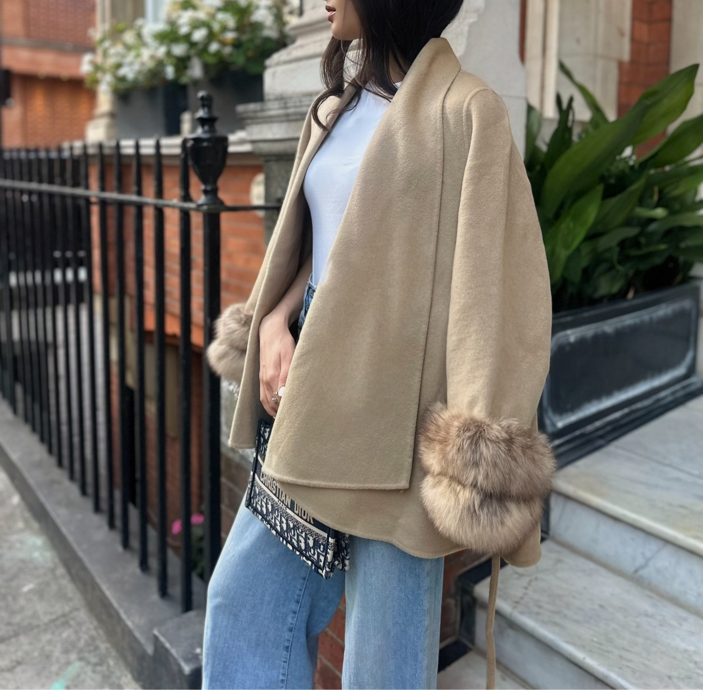 The Hyde Park Cape Beige